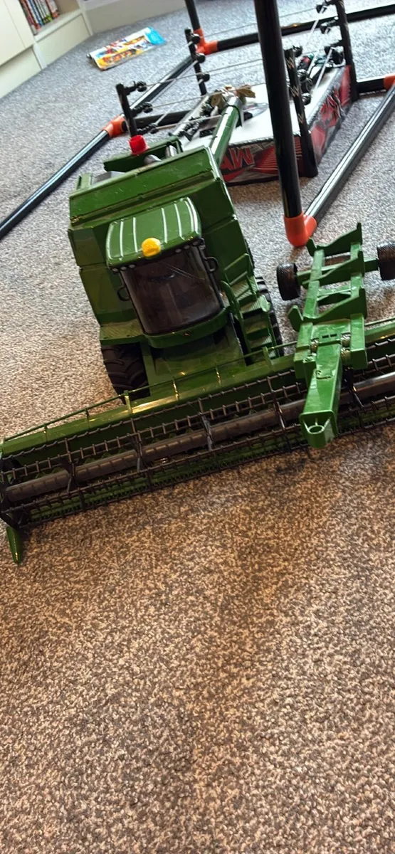 Toys - Image 2