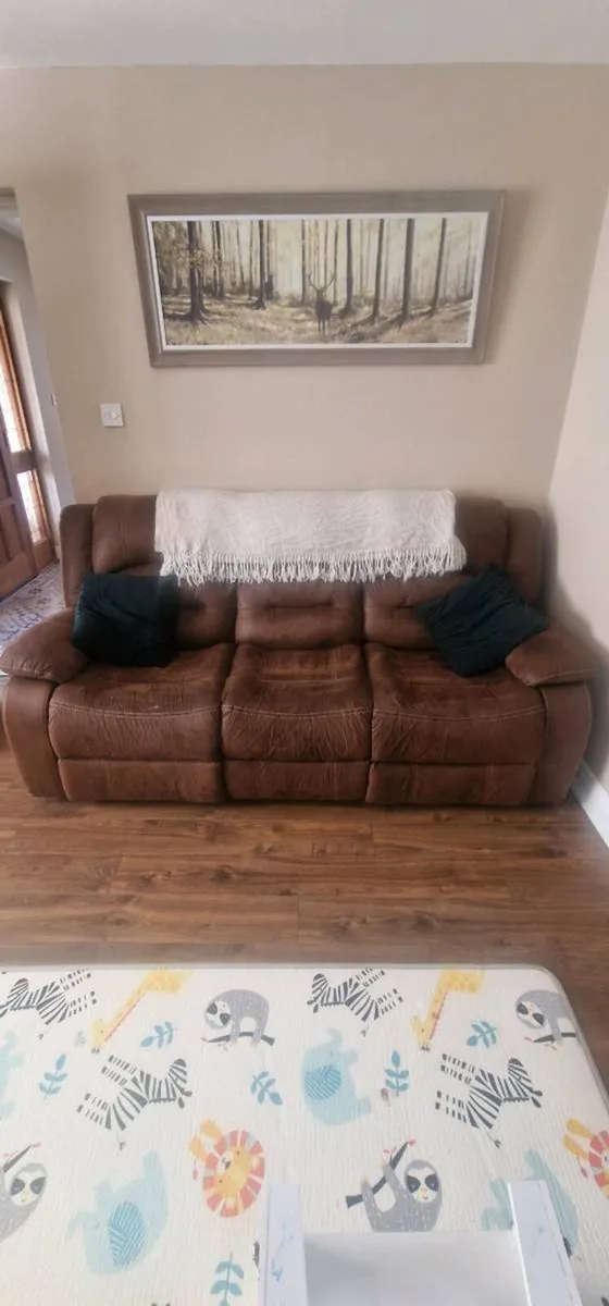 3+1+1 brown suite - Image 3