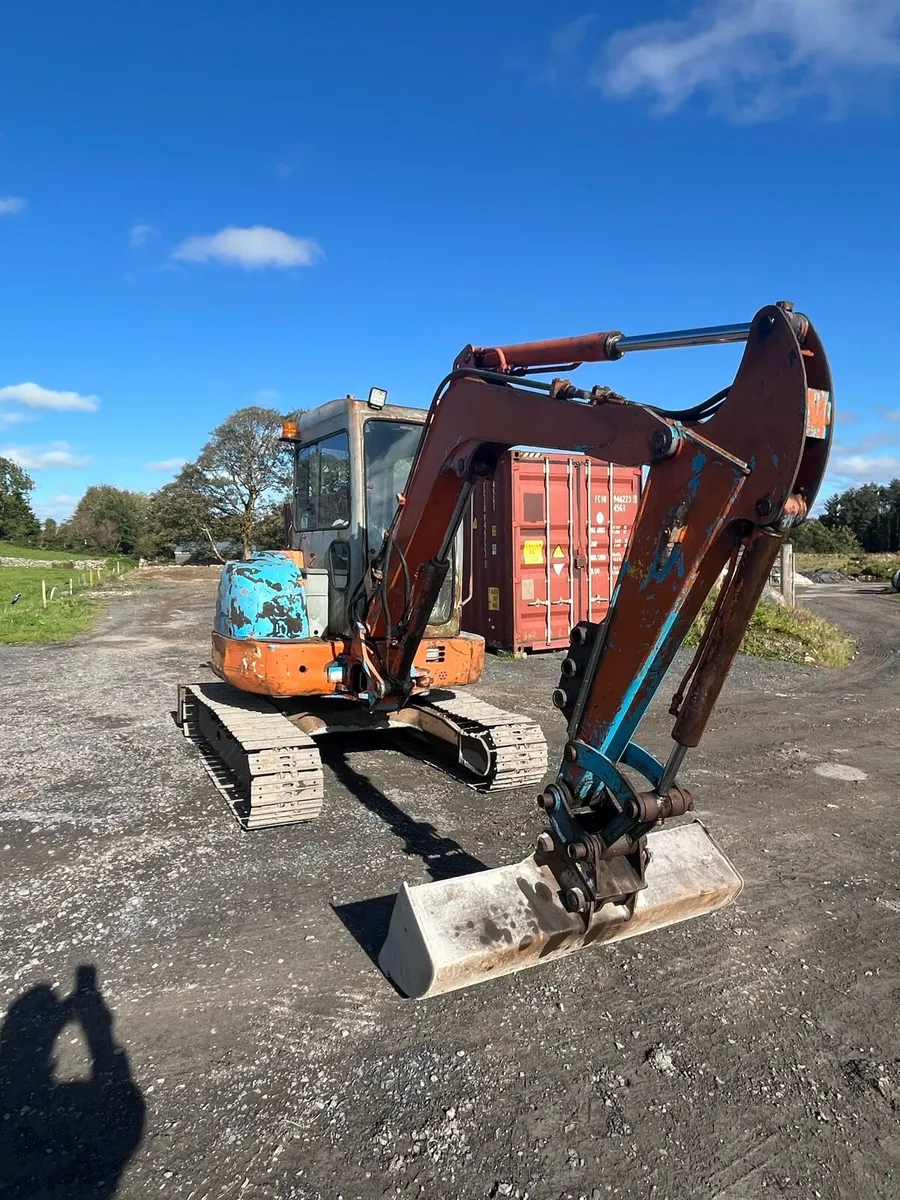 HITACHI DIGGER EX 40u - Image 3