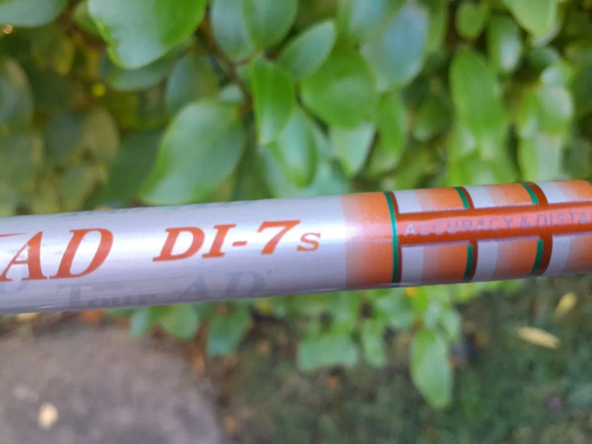 Graphite Design Tour shaft - Image 3