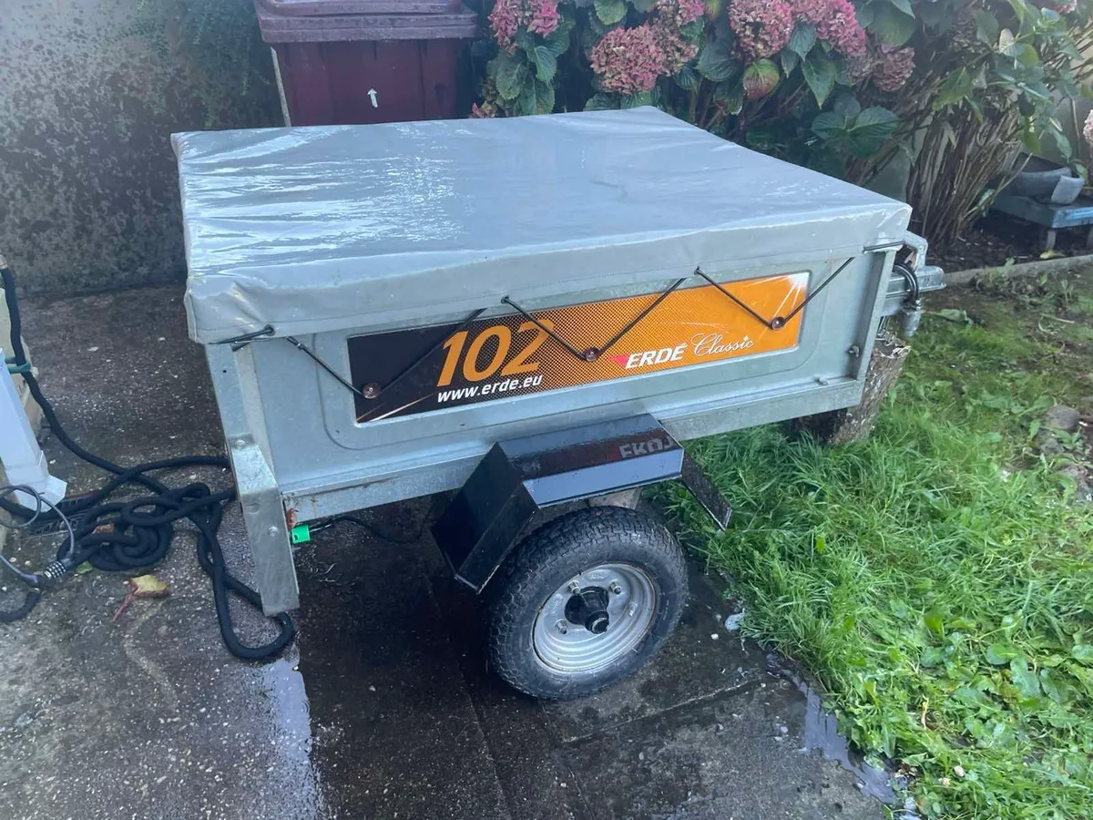 Erde classic trailer 102 - Image 1