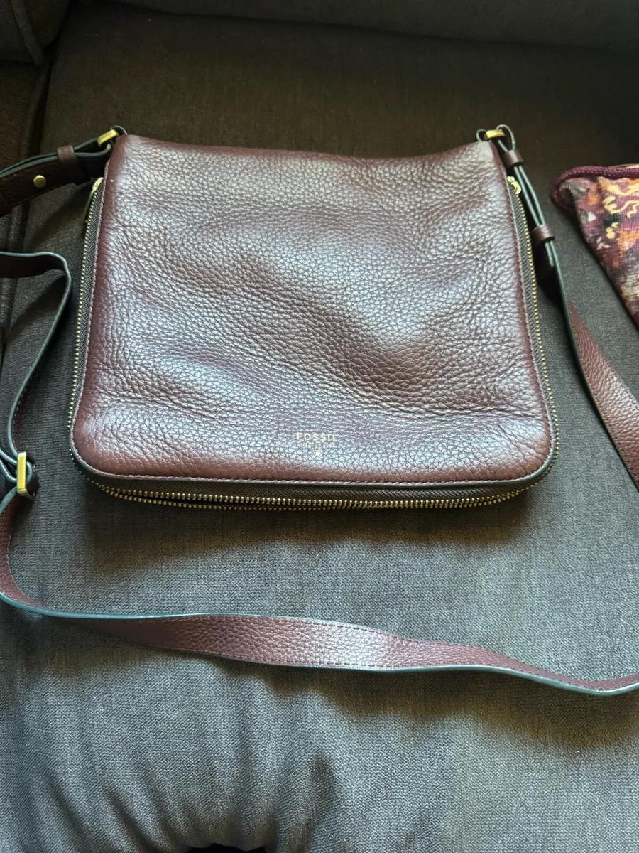 Fossil leather bag - Image 1