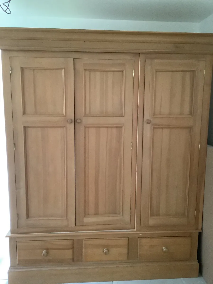 Wardrobe - Image 1