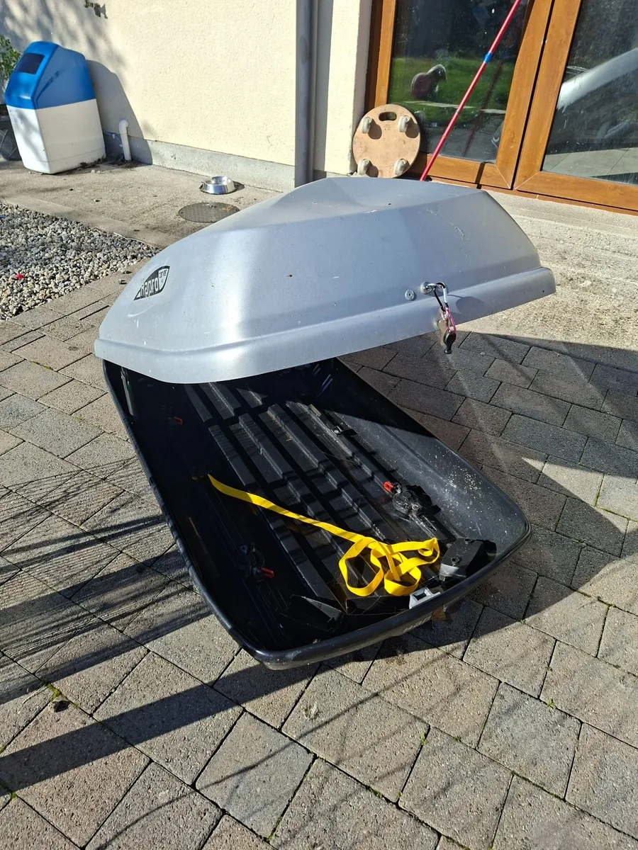 Roof storage box - Image 2