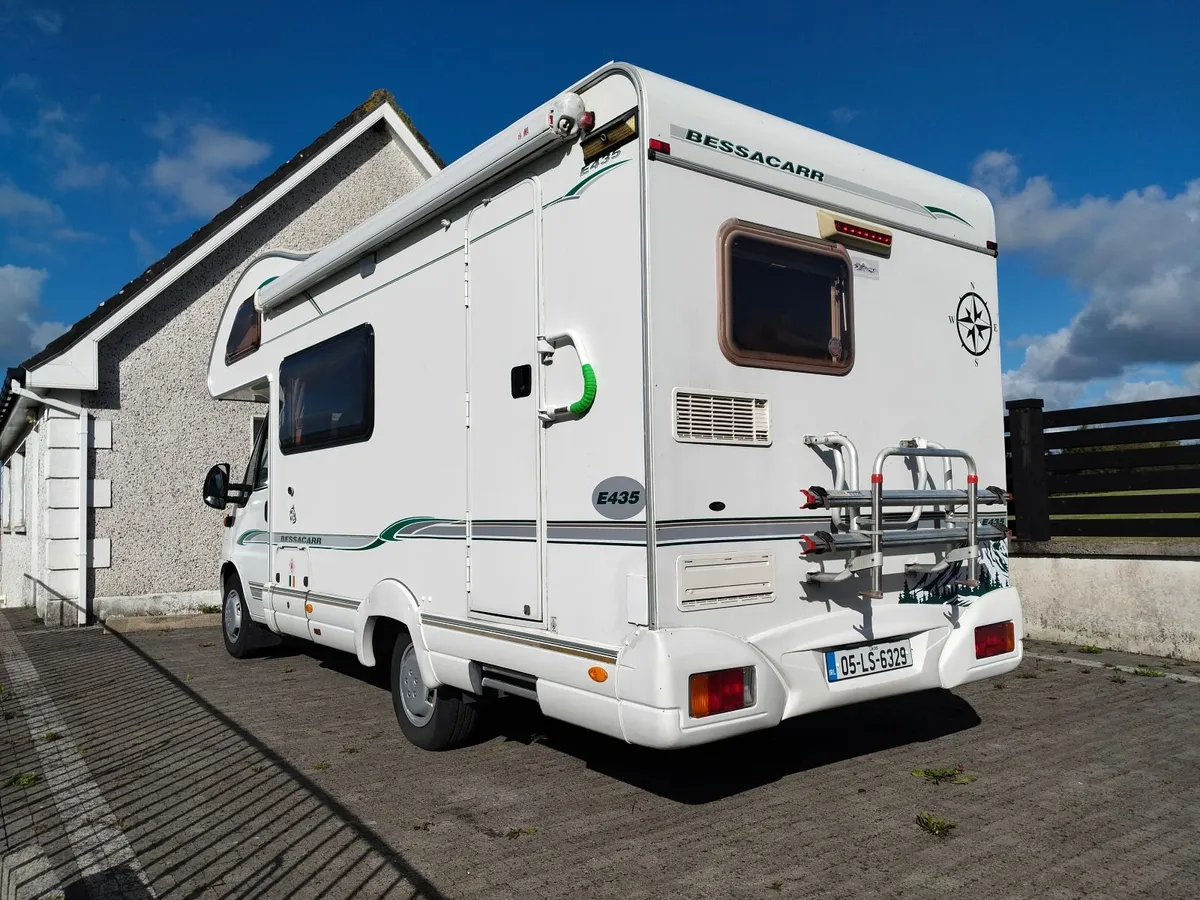 2005RHD E435 BessacarrLow miles Car Licence5berth - Image 3