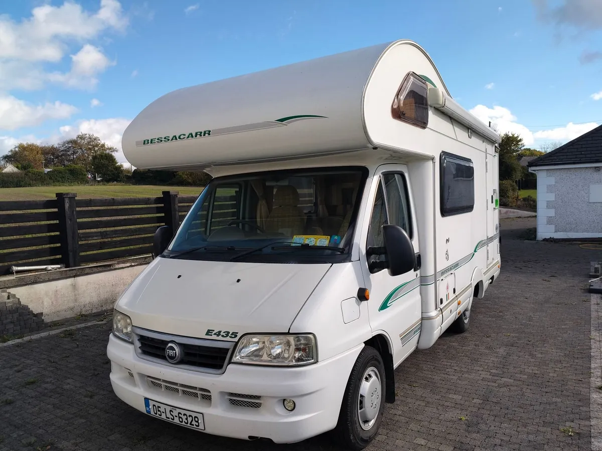 2005RHD E435 BessacarrLow miles Car Licence5berth - Image 1