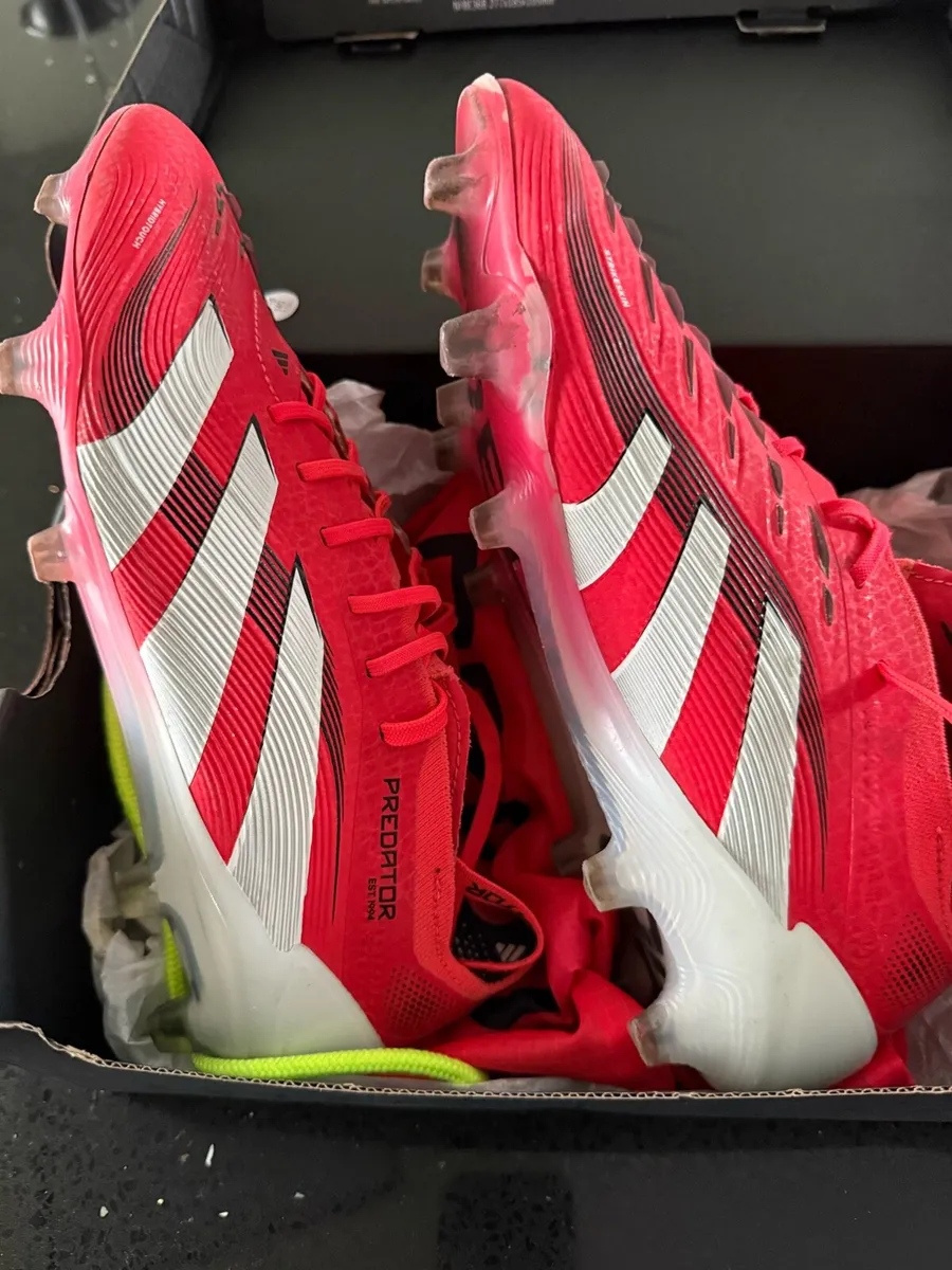 Adidas Predator Elite Football Boots 6.5 - Image 2