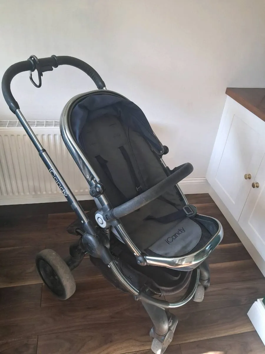 iCandy travel system and attachments - Image 1