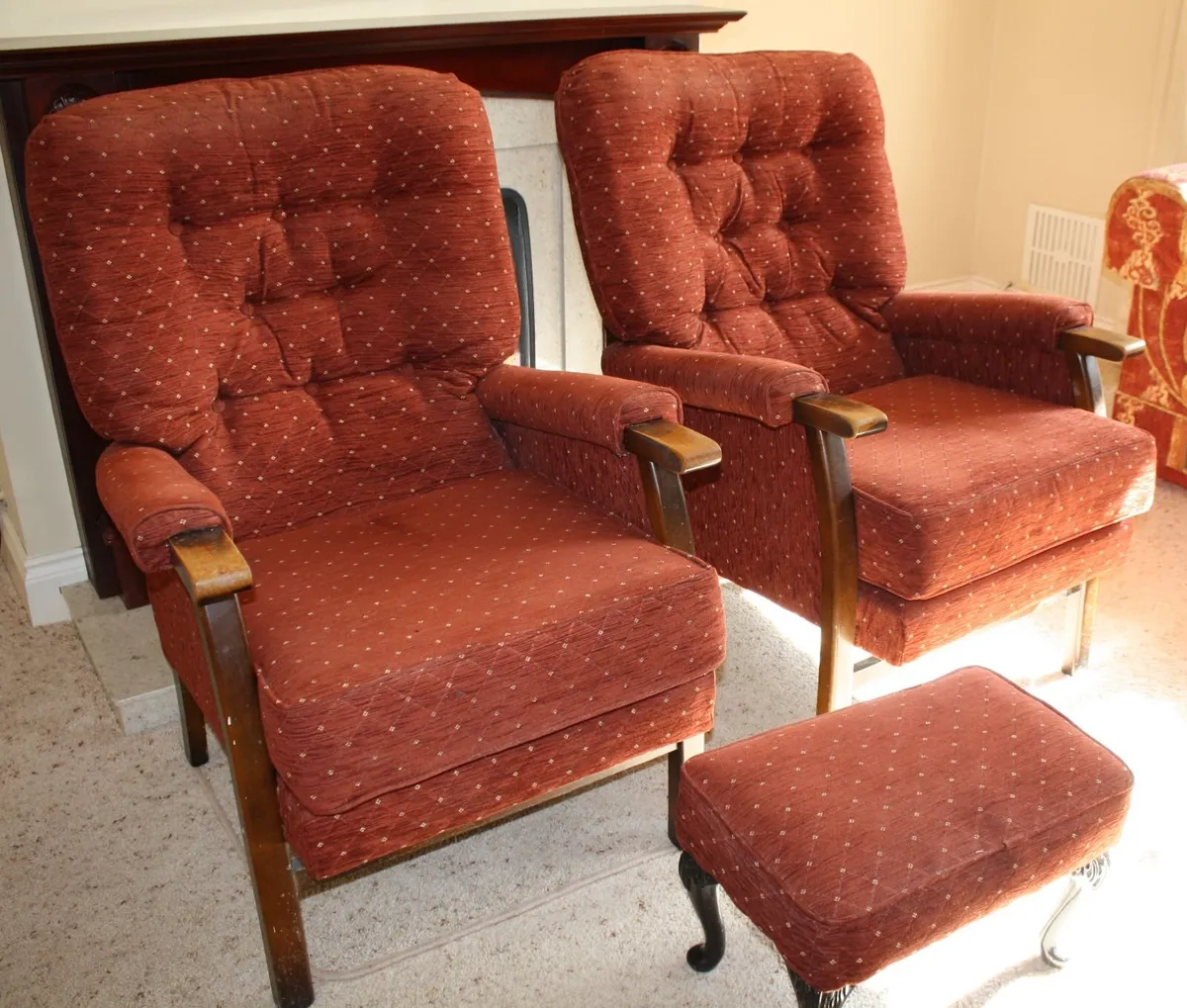 Armchairs - free / no charge !