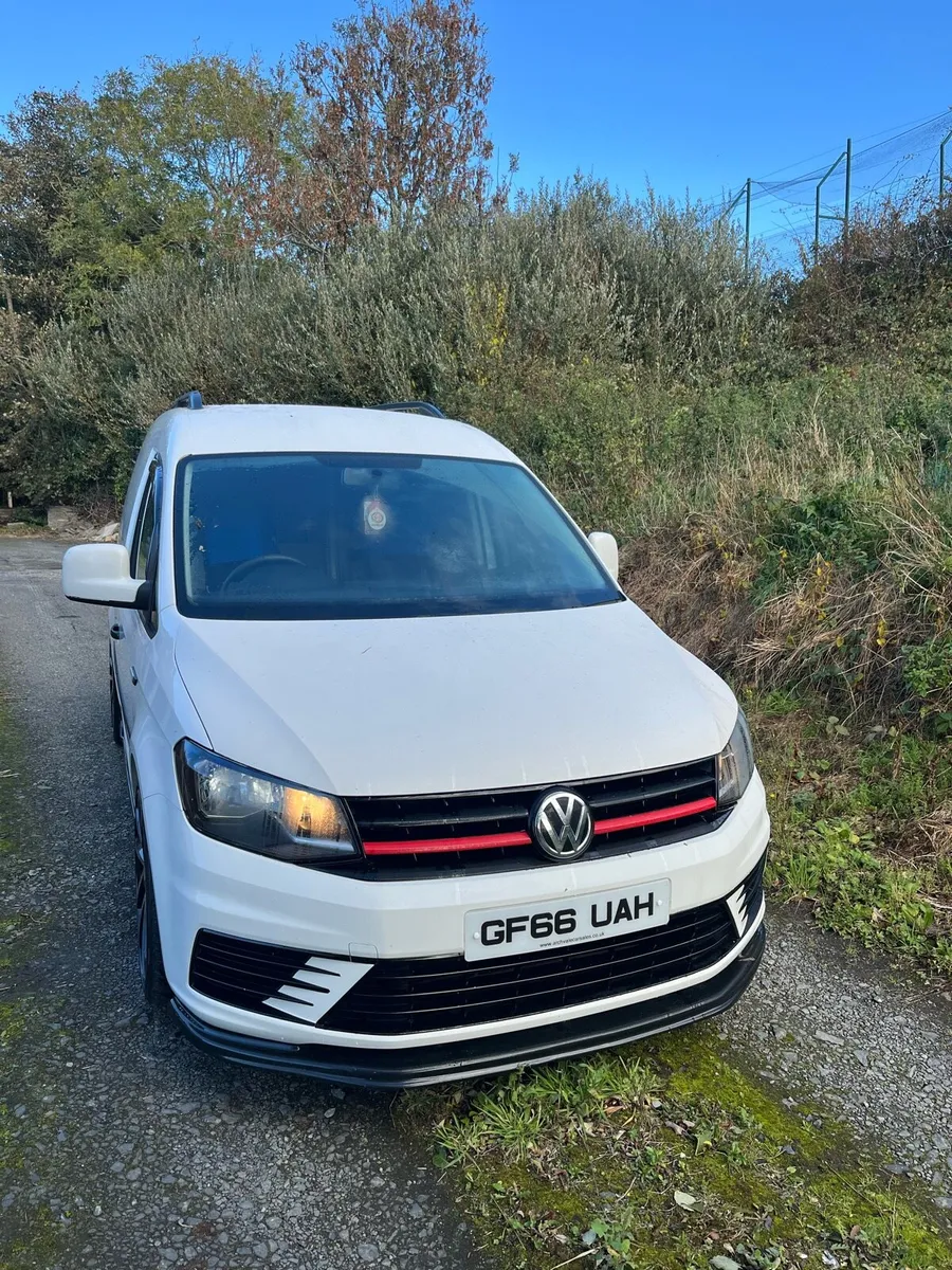 Caddy Van - Image 2