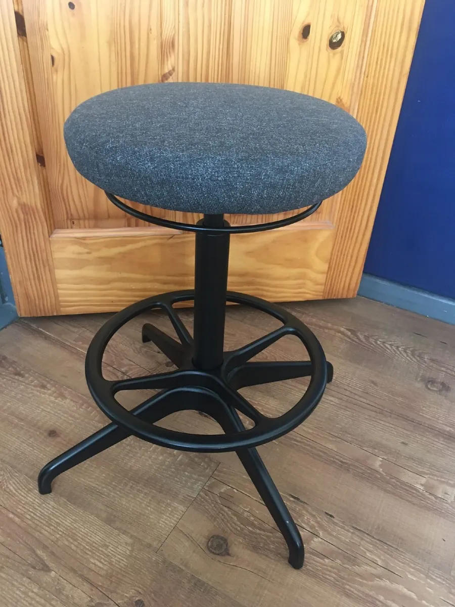 IKEA LIDKULLEN Office Stool Desk Stand Support - Image 2