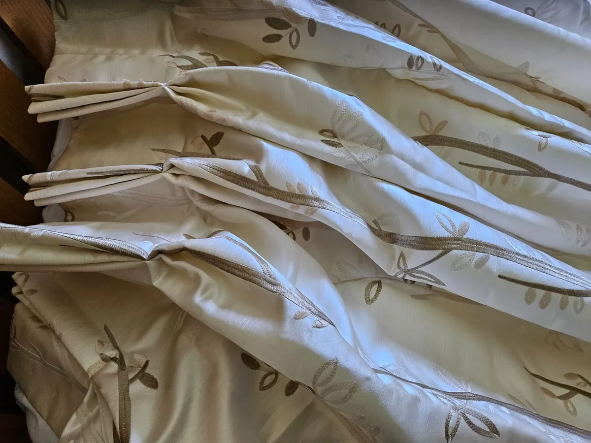 Lined curtains - Image 4