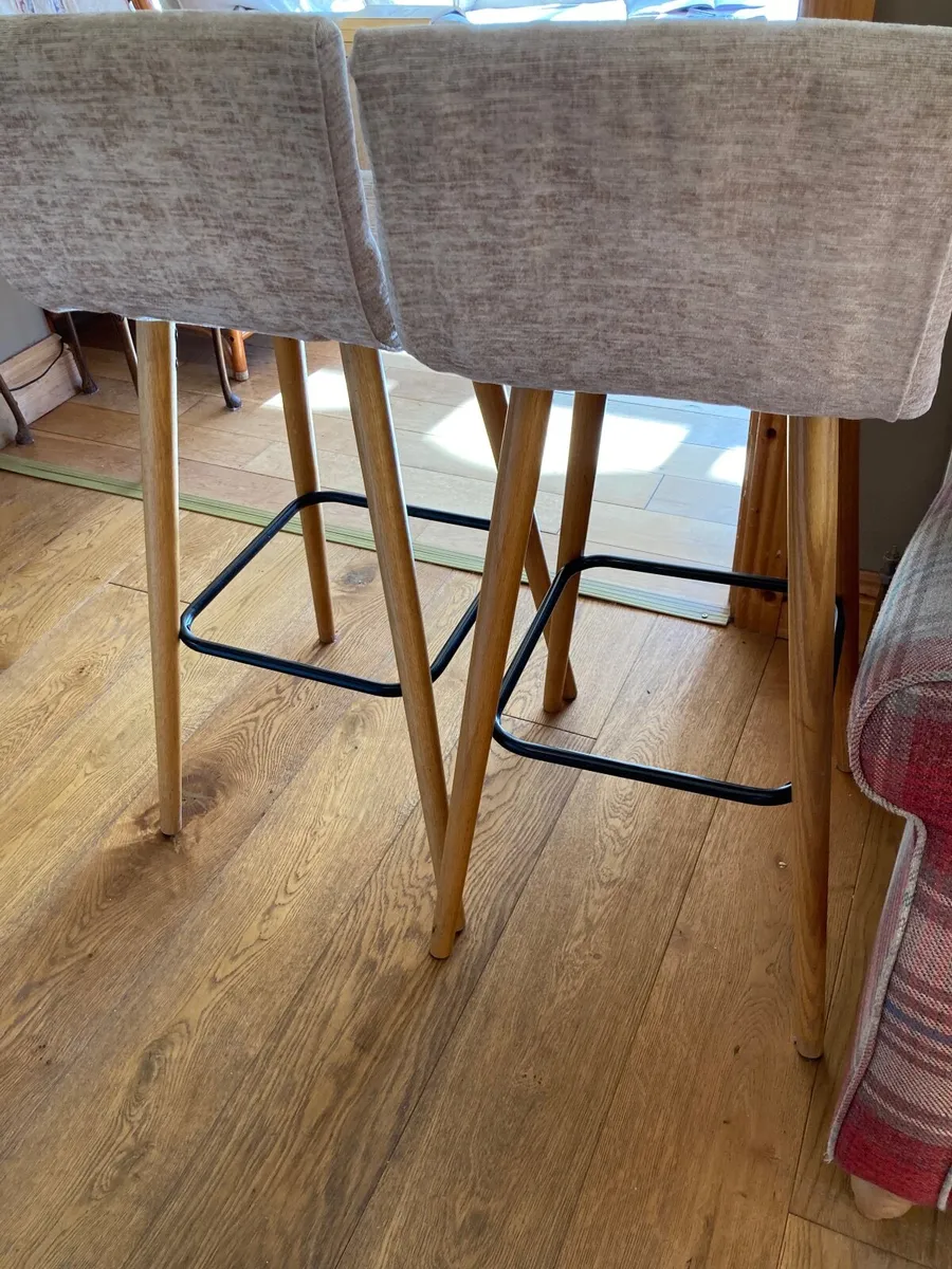 Kitchen high stools - Image 1