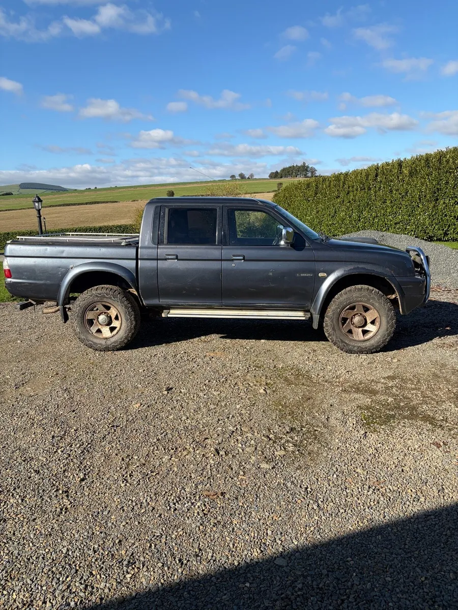 L200 - Image 3