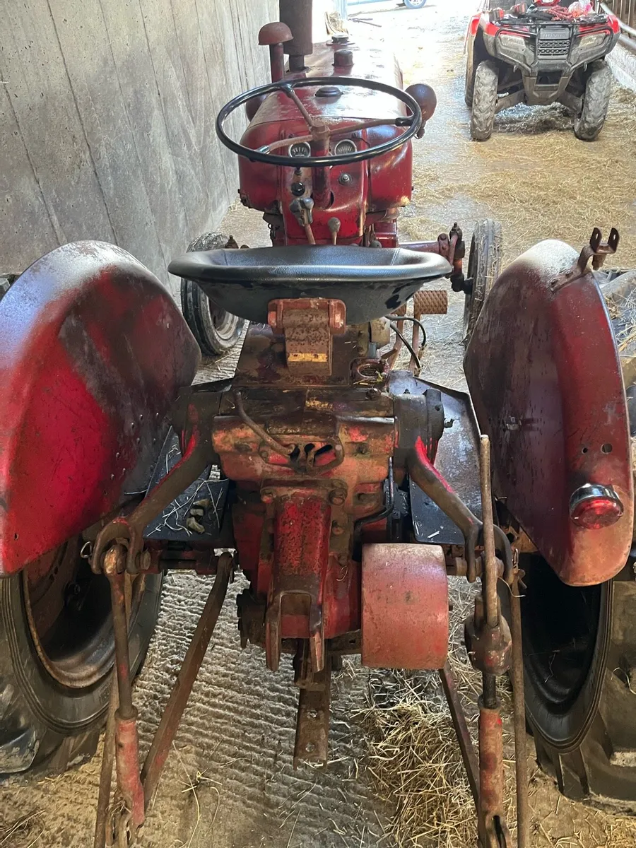 Farmall  Fu 235 - Image 4