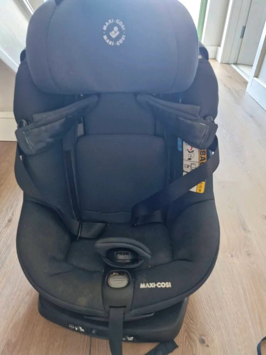 Baby/toddler car seat - Maxi Cosi AxissFix iSize - Image 2