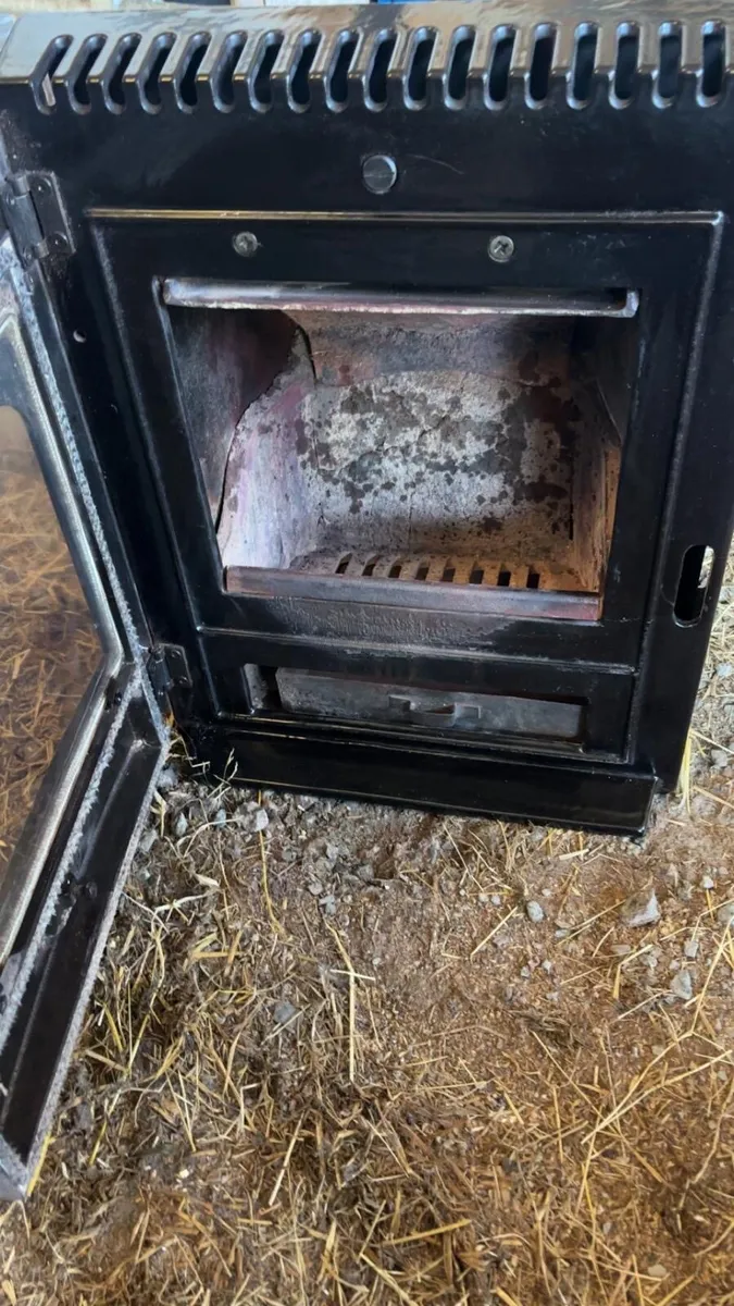 Stove - Image 3