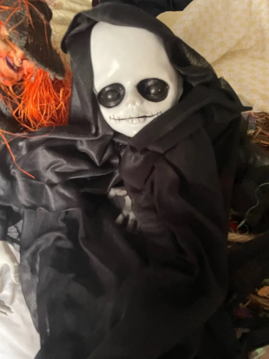 Halloween decorations - Image 4