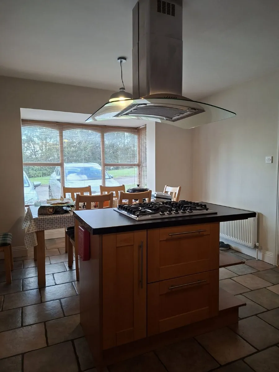 For Sale Kitchen Cabinets & Countertops - Image 3