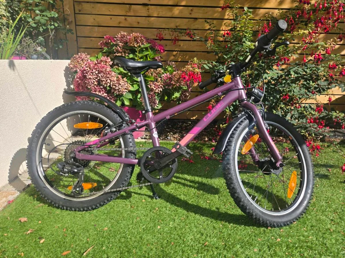 CUBE Acid 200 Allroad Bike - Image 1
