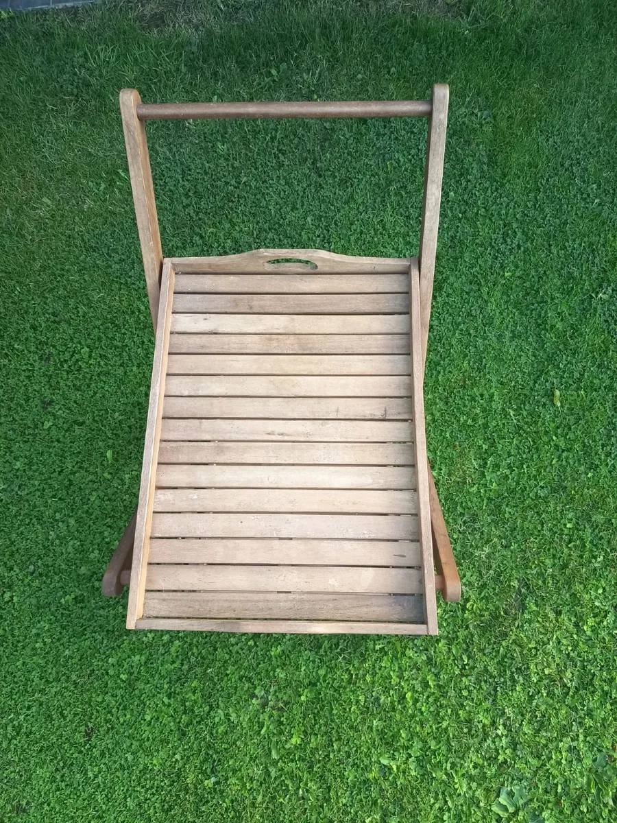 Wooden garden drinks trolley with removable tray - Image 3
