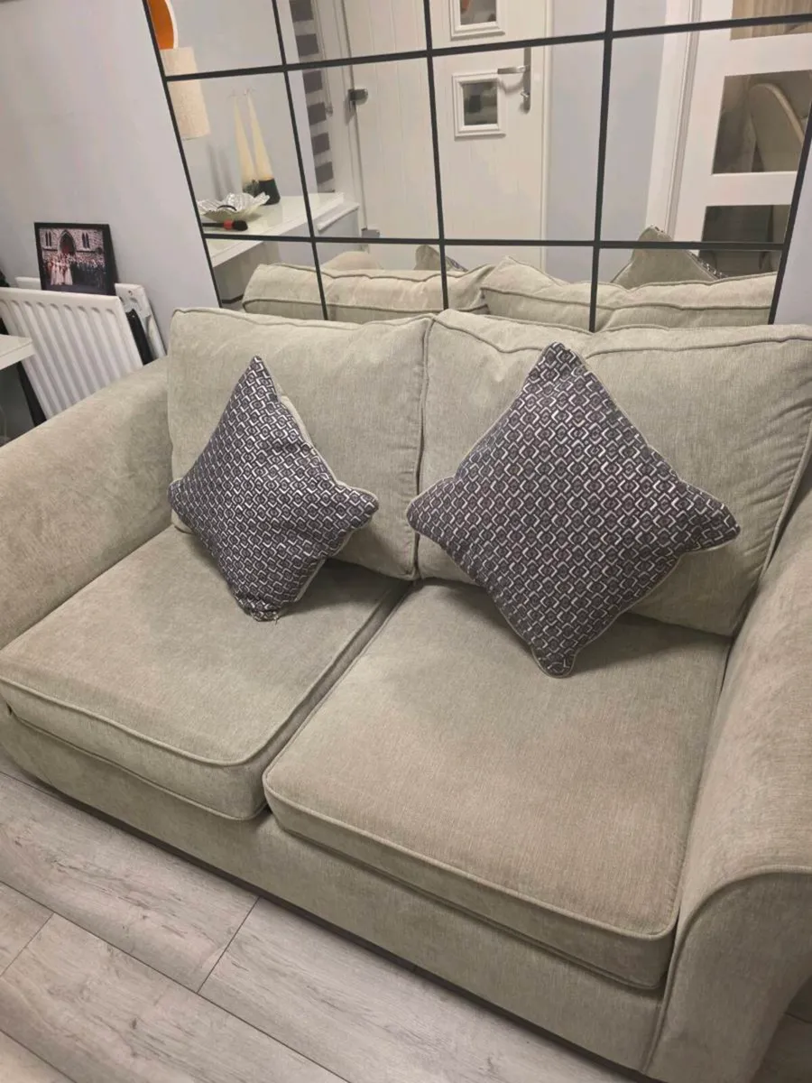 SOFA Bed - Image 2