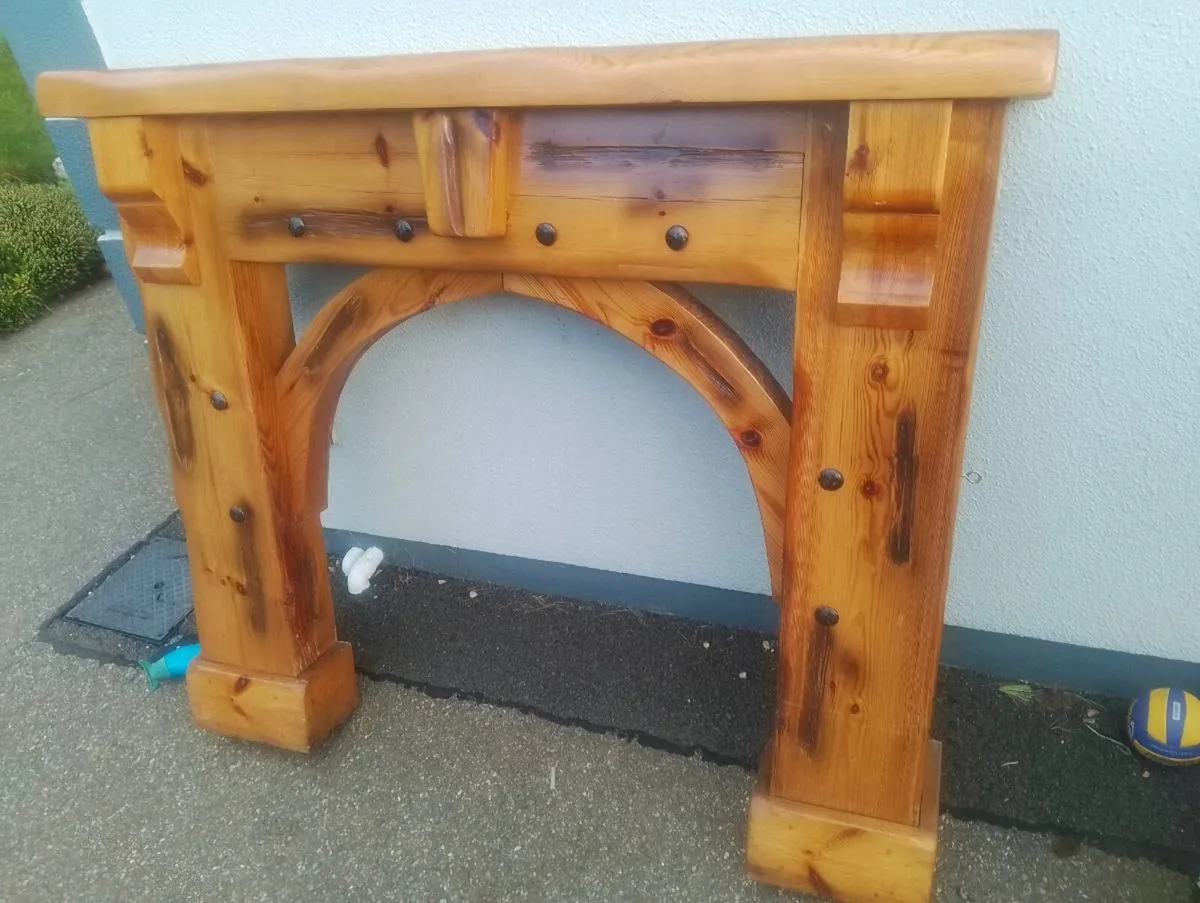 Fire surround - Image 1
