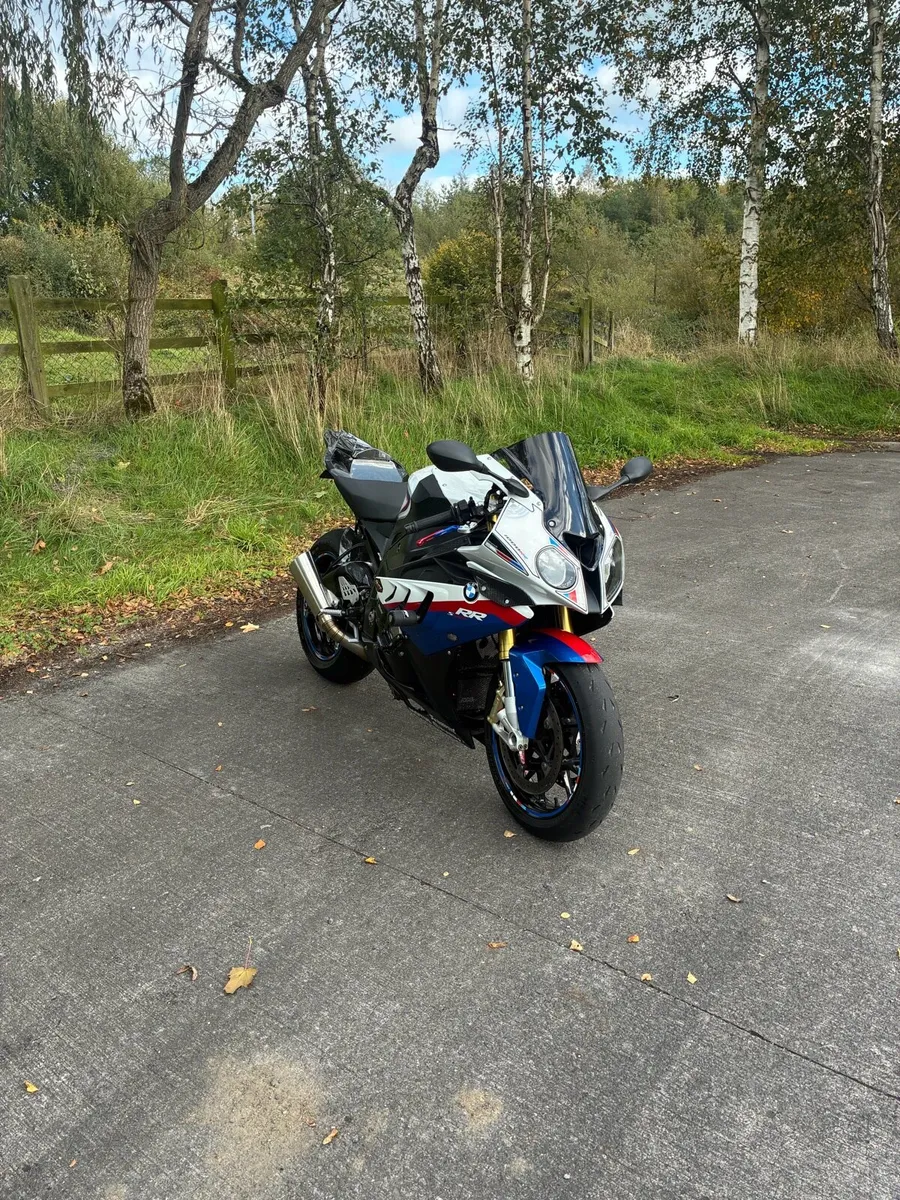 BMW s1000rr - Image 1
