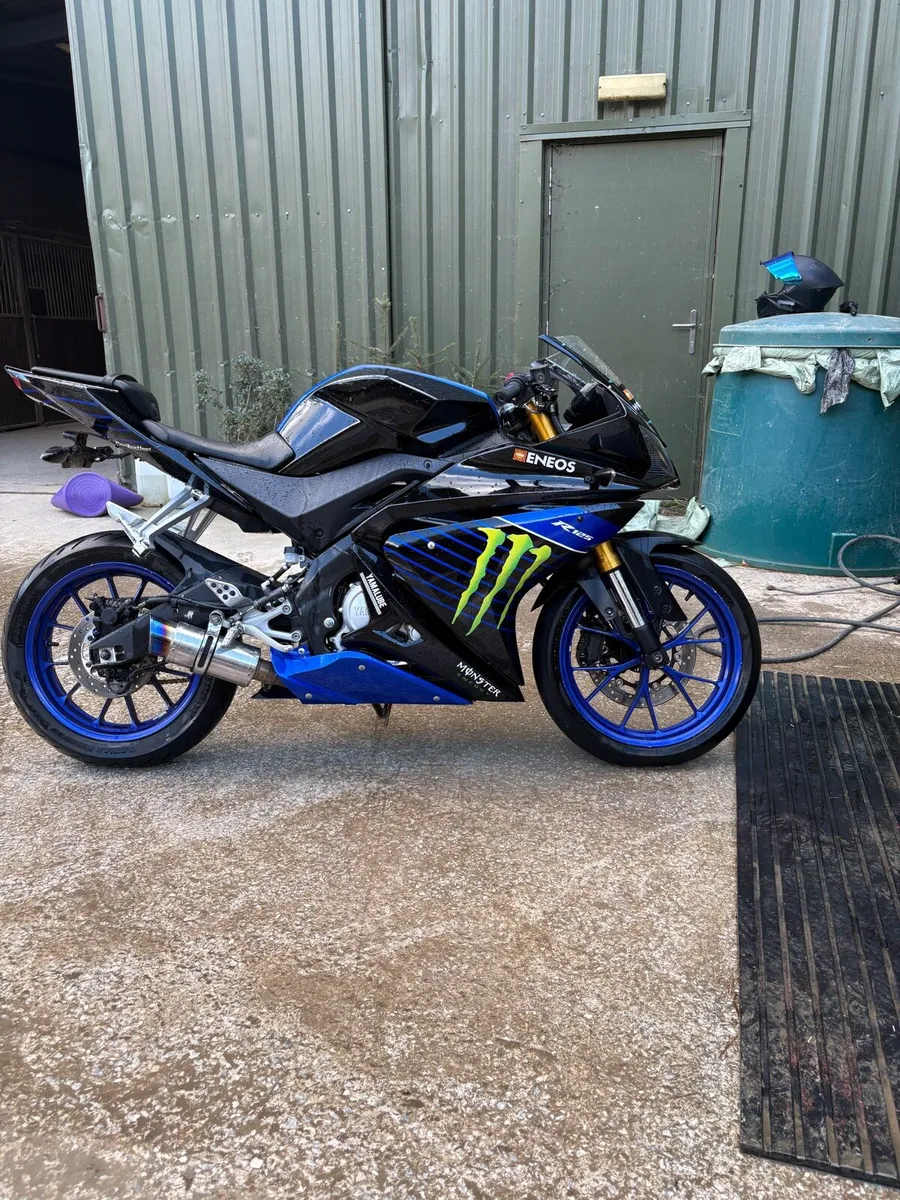 Yzf r 125 - Image 1