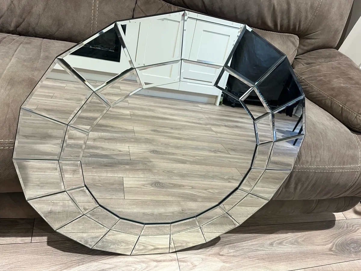 Mirror - Image 2