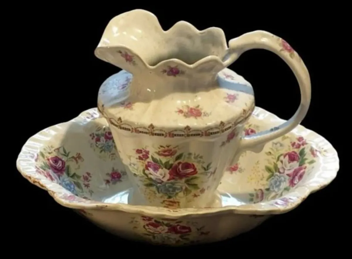 Antique Victorian Ceramic Wash Jug & Basin - Image 1