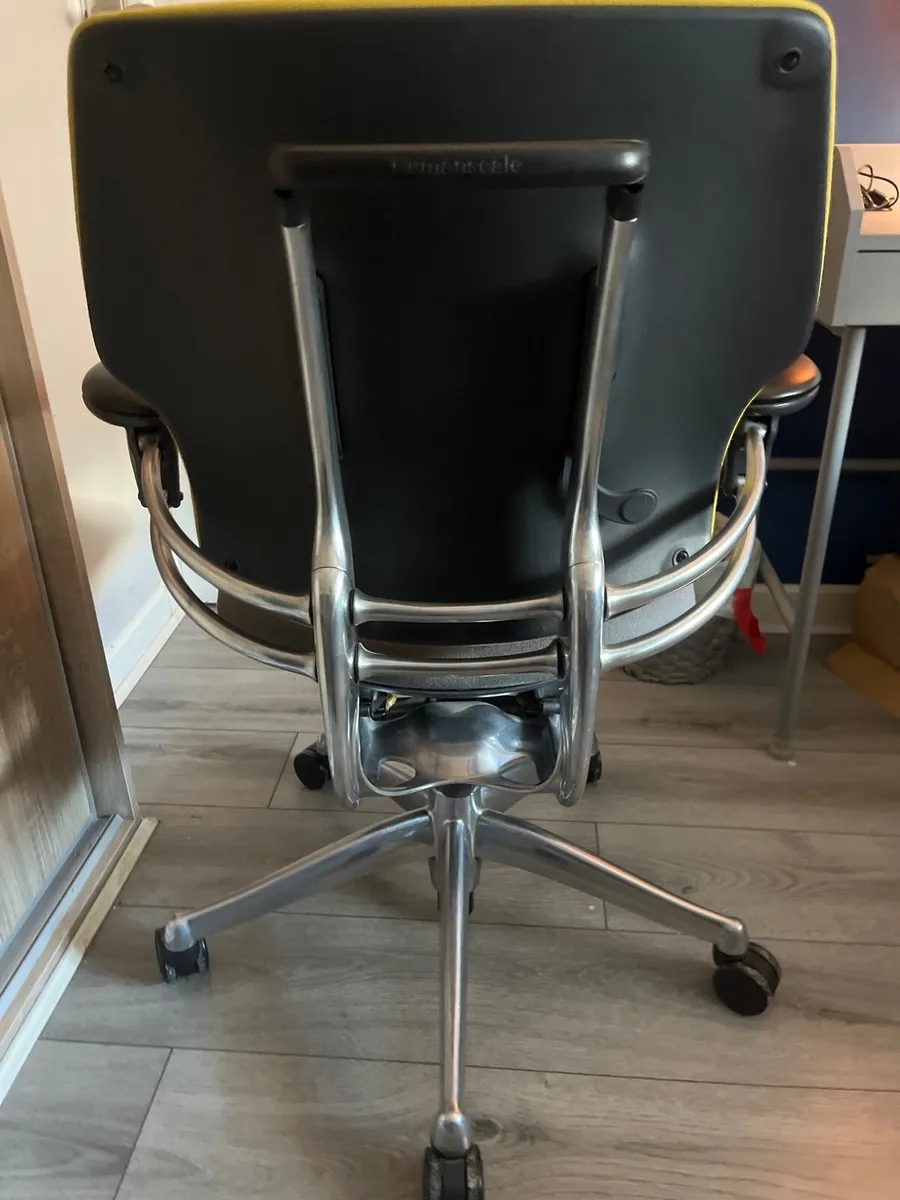 Ergonomic Humanscale Office Chair - Black & Yellow - Image 3