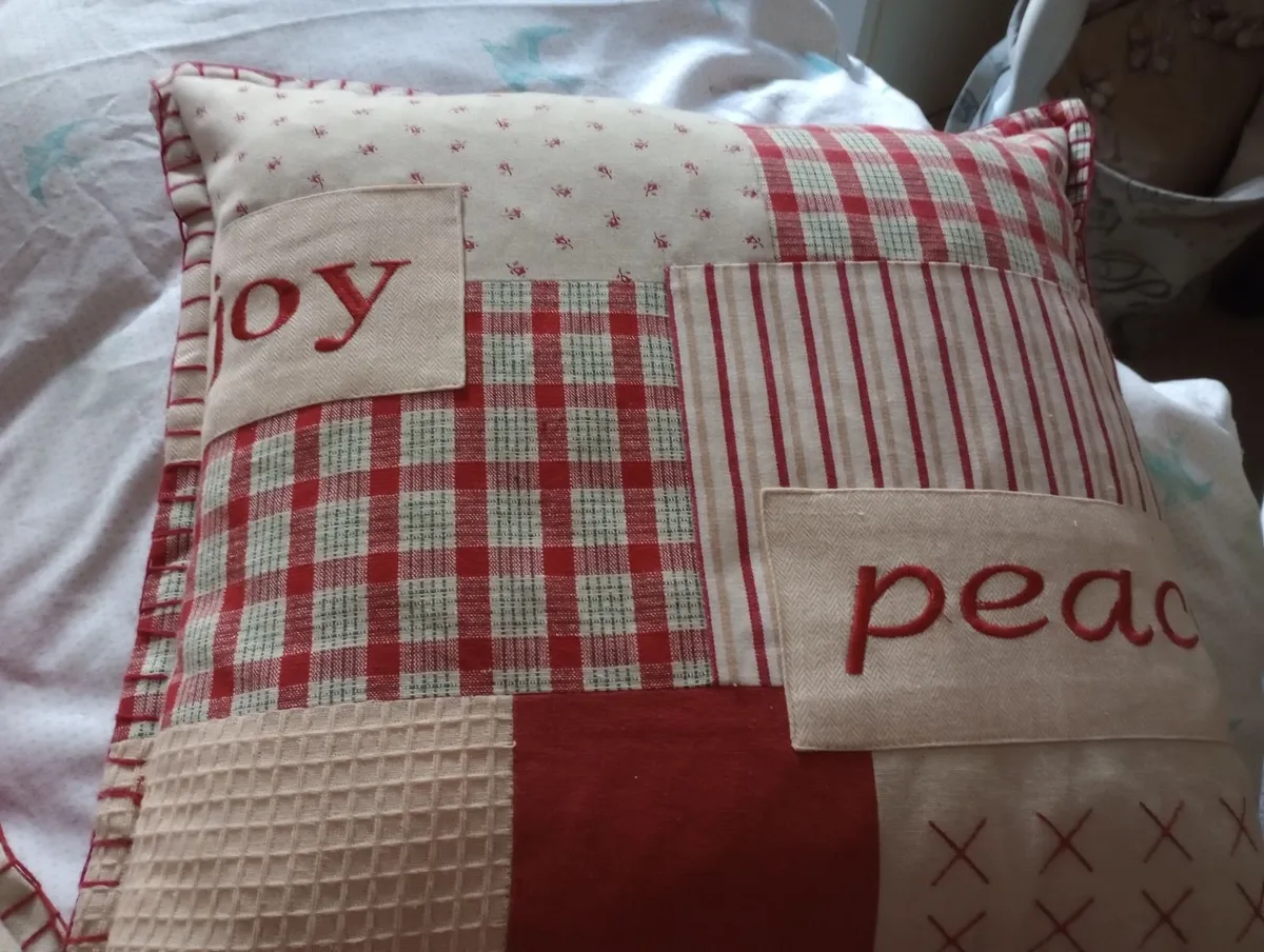 Cushions (2) - Image 1