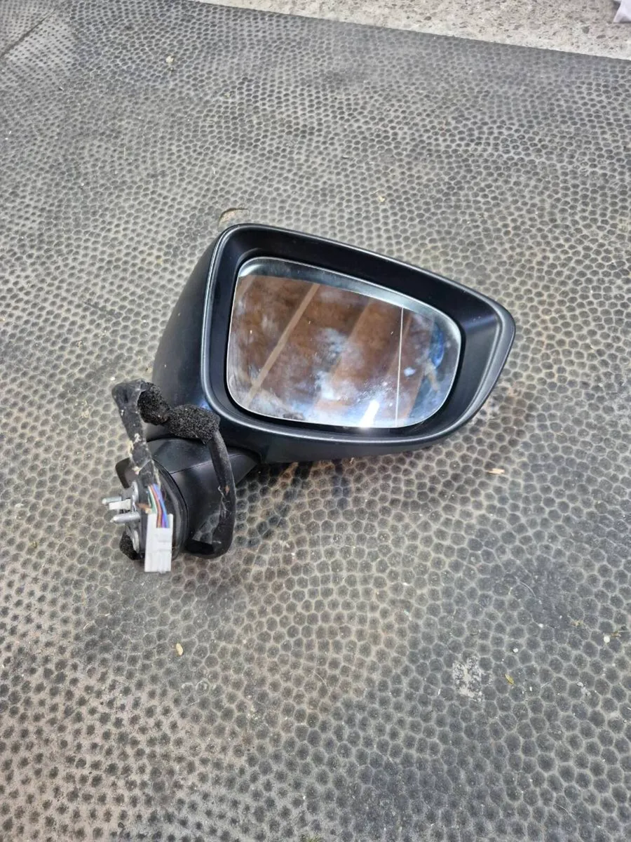 Mazda 6 Drivers side wing mirror - Image 1