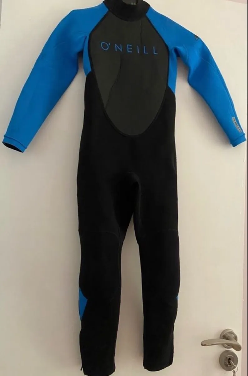 O’Neills Kids Wetsuit Aged 6 - Image 1