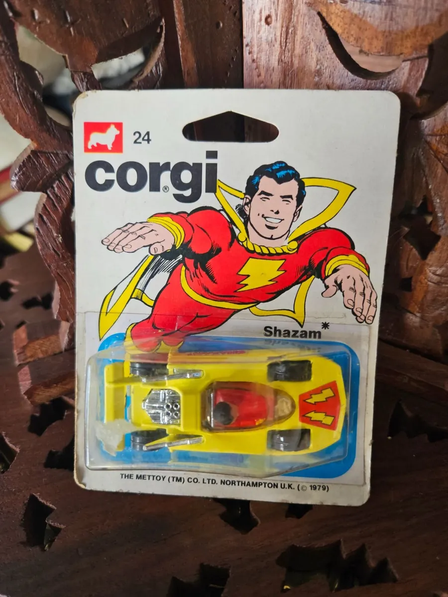 Corgi 1970's Shazam Car - Image 1