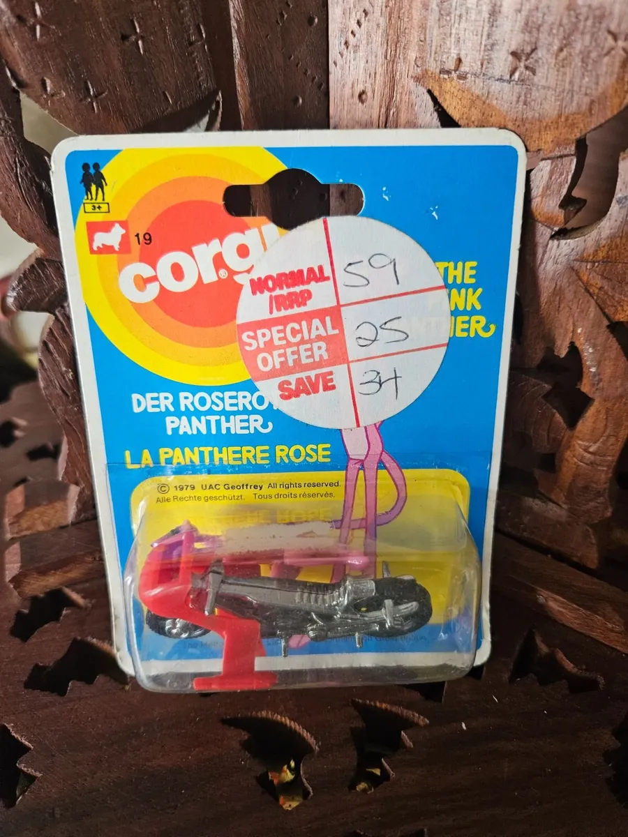 Corgi 1970's Pink Panther Motorbike - Image 1