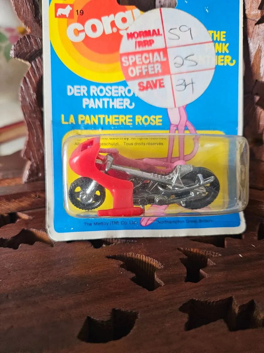 Corgi 1970's Pink Panther Motorbike - Image 2
