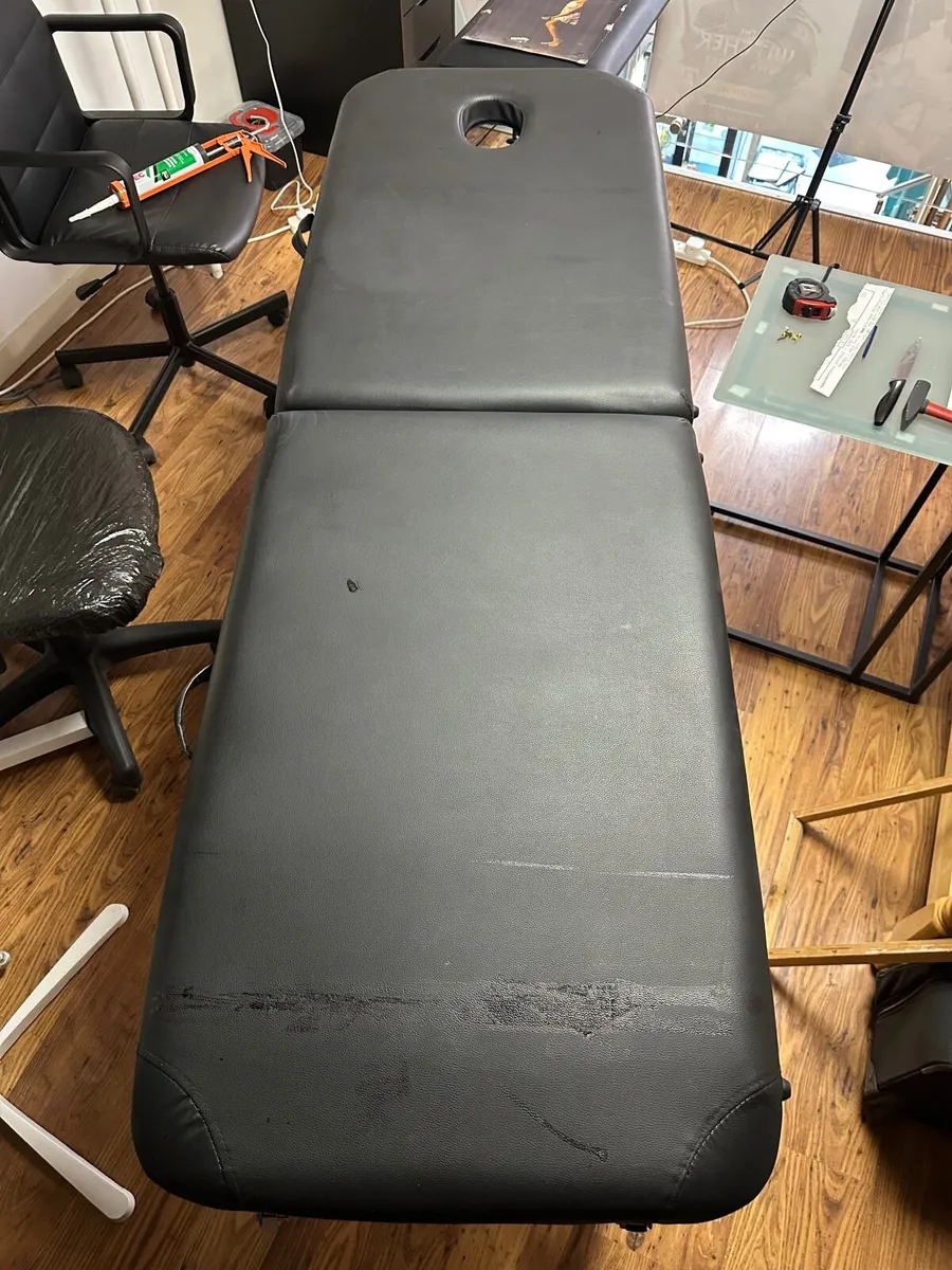 Massage table bed tattoo - Image 3