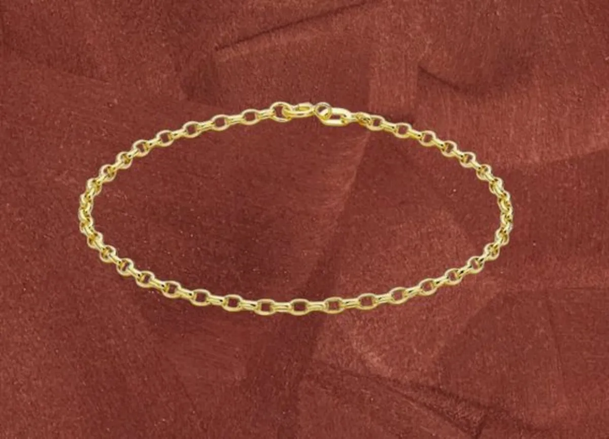 Pristine 9ct Gold Unisex Oval Link Bracelet - Image 4