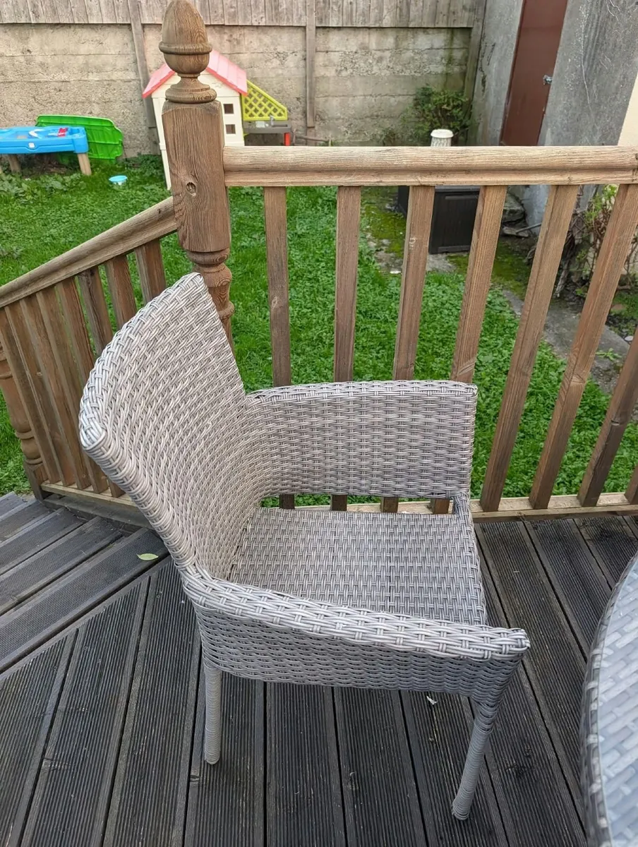 4-Seater Outdoor Table Rattan - Table & Chairs - Image 3