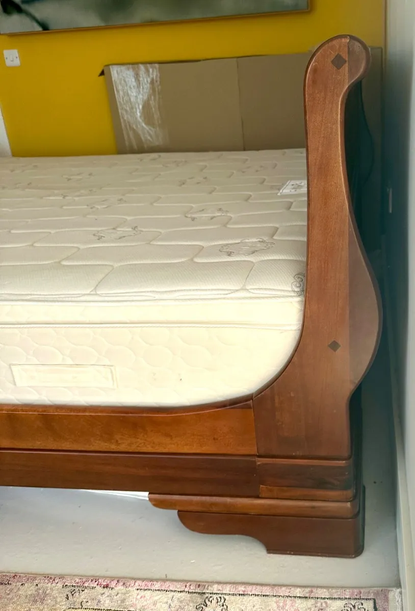 louis philip super king sleigh bed - Image 3