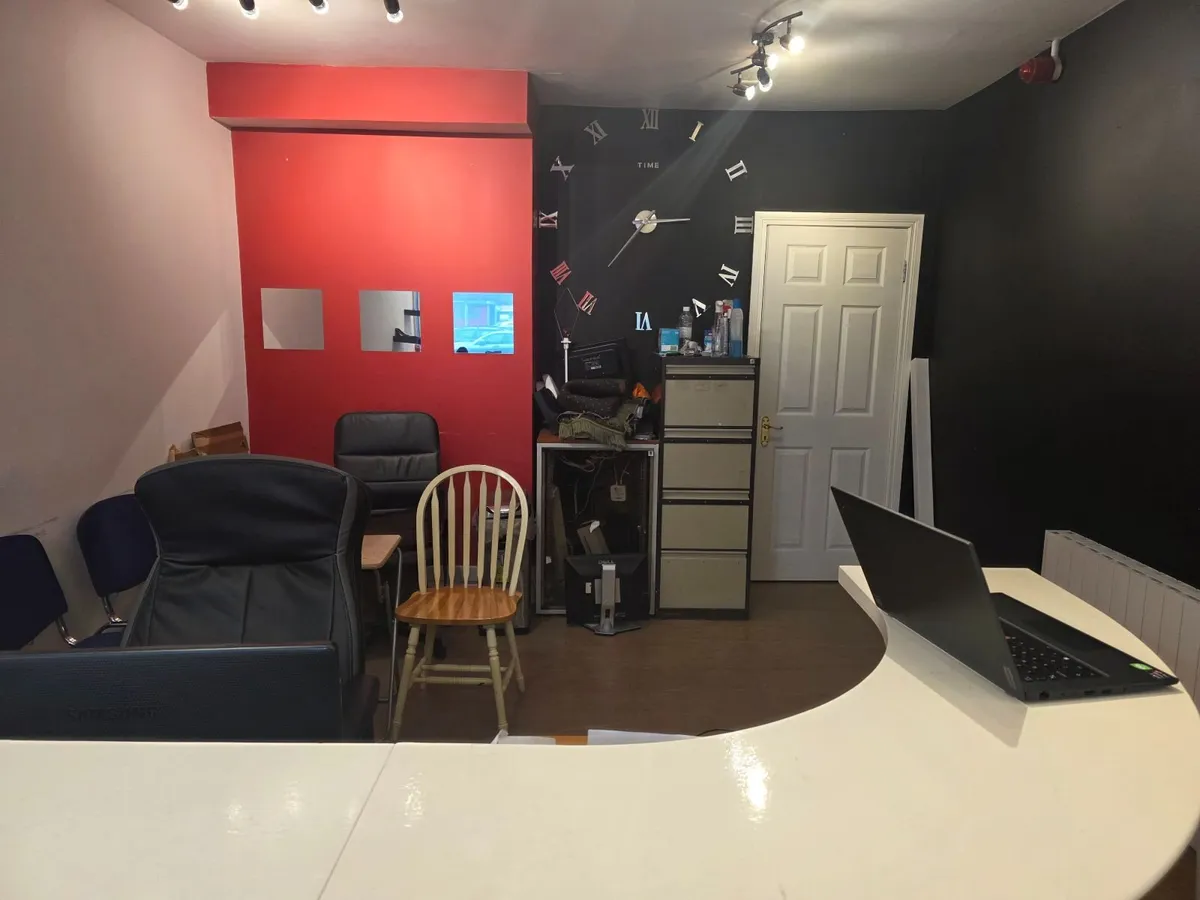 Prime Location office to Let - Image 2