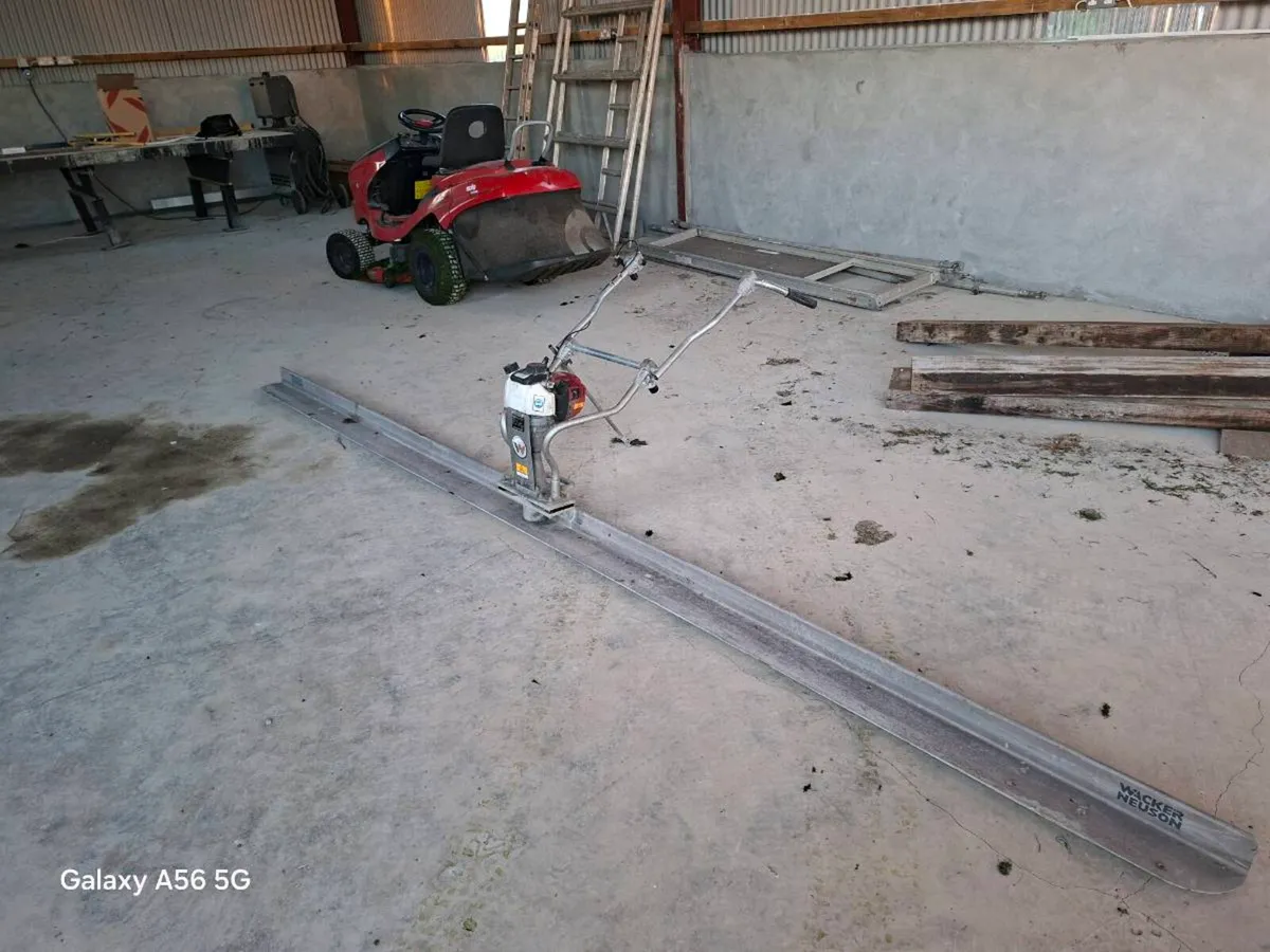 Petrol powerscreed - Image 3