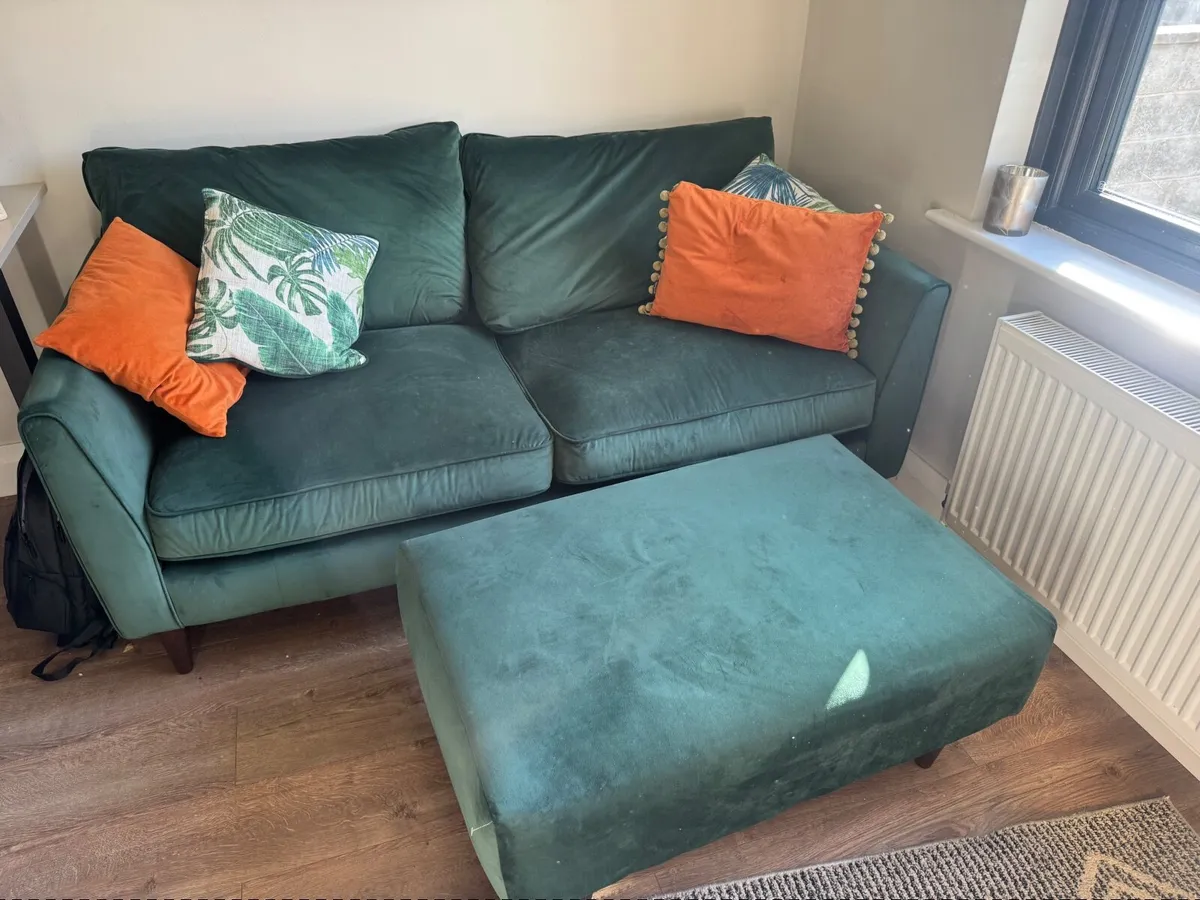 Couch - Image 1