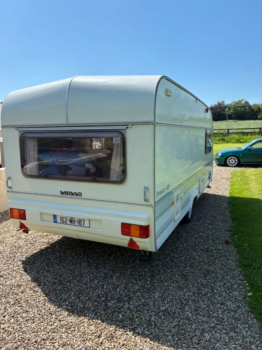 4 berth lunar caravan - Image 4