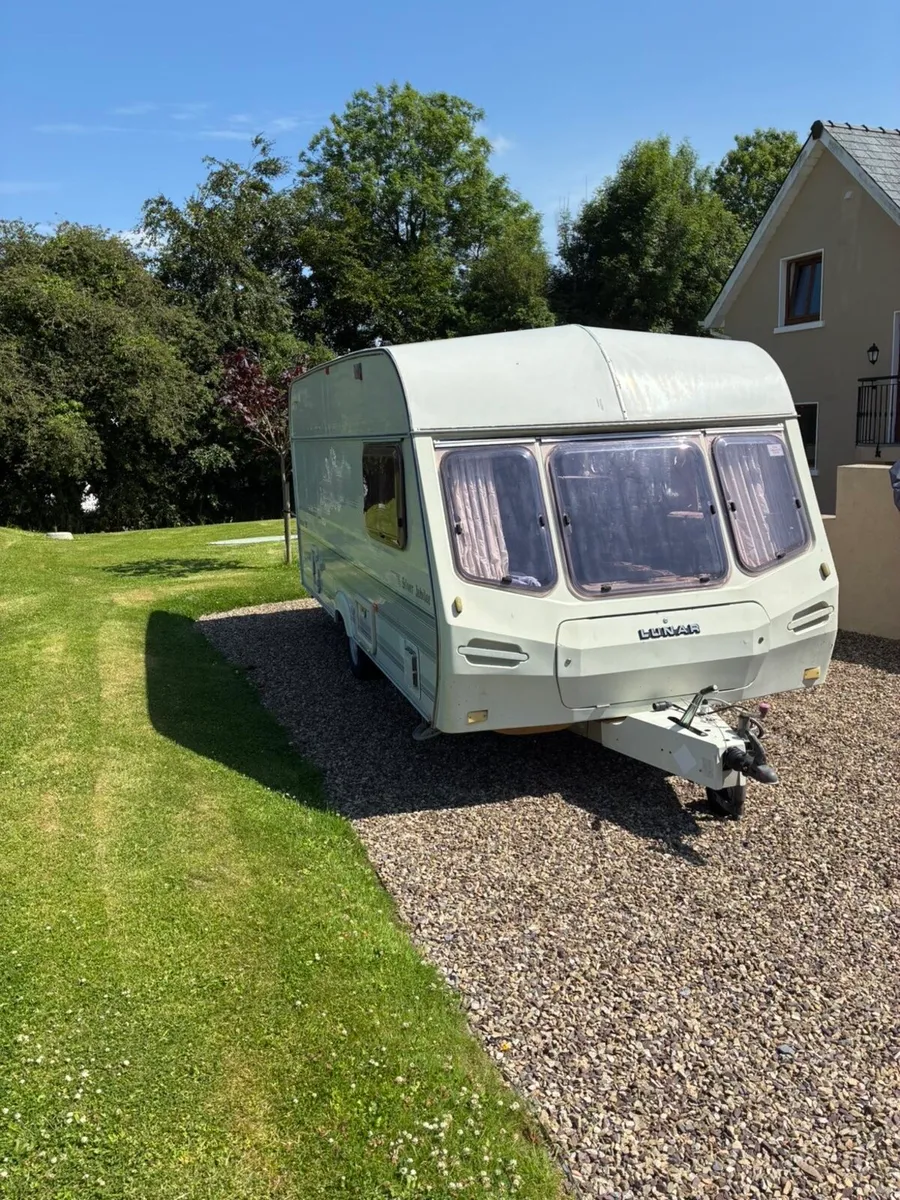 4 berth lunar caravan - Image 2
