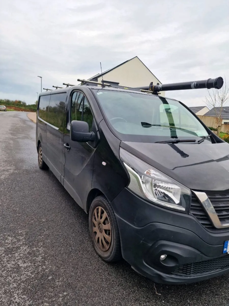 Nissan NV300 LWB - Image 2