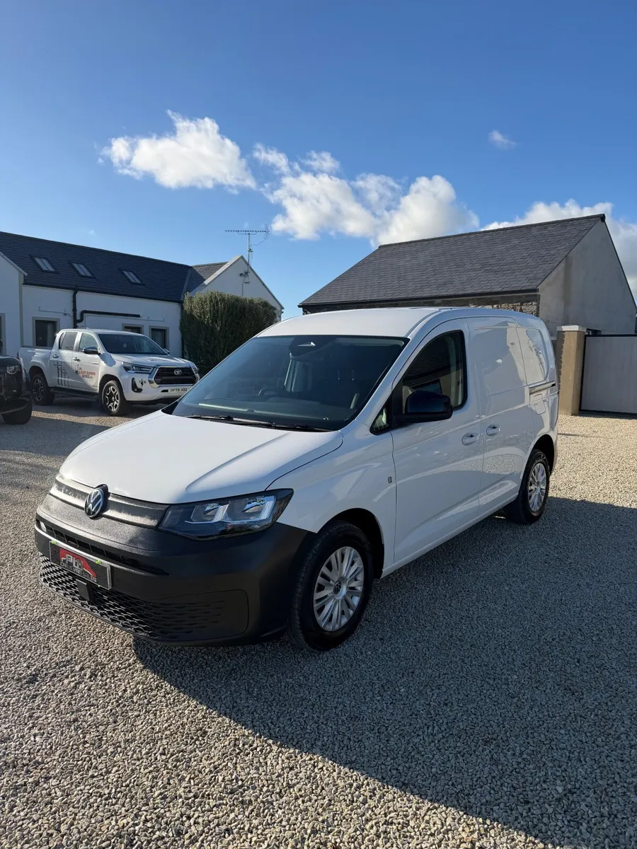 2025 (75) Volkswagen Caddy C20 Commerce 329Miles!! - Image 3