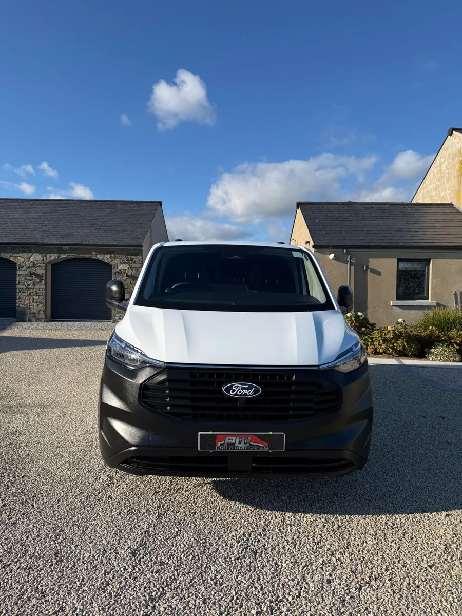 2025 Ford Transit Custom 280 Leader - Image 2